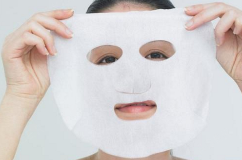 女生天天用的面膜是用什么切割機加工的？